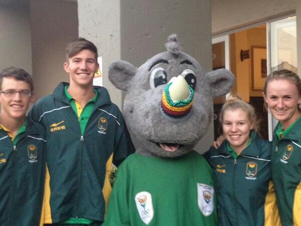 The SA team racing at the Africa youth games with their coach <a href="/LoureirotTiago/">Tlot</a>. Good luck!