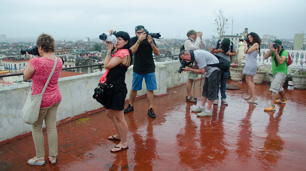 marioexposure's tweet photo. @Austral_Photo hará que volvamos a fotografiar Cuba, AL DETALLE http://t.co/BGbAawz84w http://t.co/LPhNxOs2u7