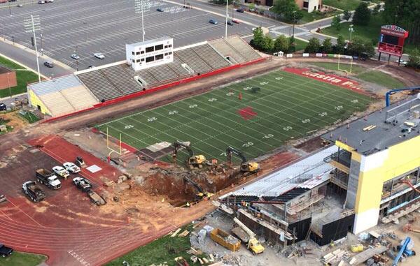 scavendish's tweet photo. God saw Austin Peay's 0-12 football team last year and has begun to take the field away.
http://t.co/jLT1i3Z6GS