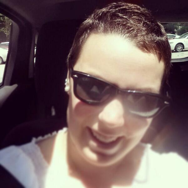 sambalammm_'s tweet image. Hairs getting longer! Definitely gonna be curly #excited #feelingnormal