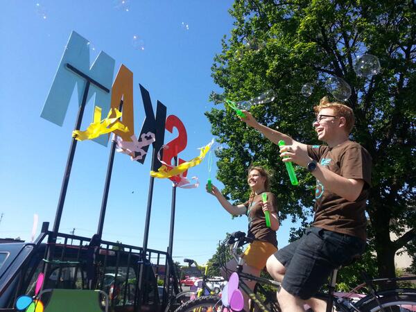 SKAMinterns's tweet photo. We're rolling into downtown! See you there... #yyj #VictoriaDayParade http://t.co/KaV7Ab9KUX
