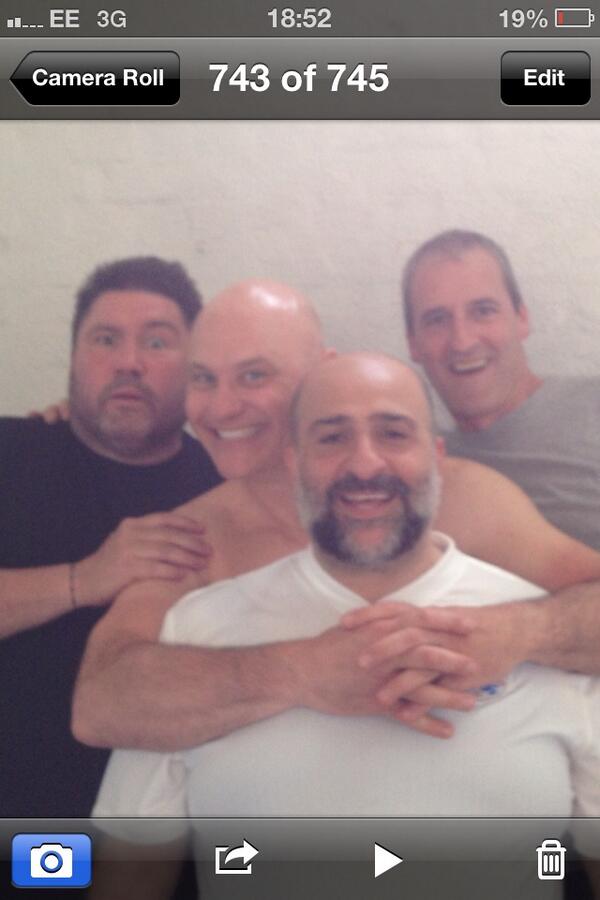 Omid Djalili tweet media