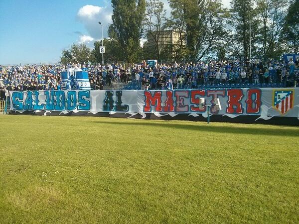 lacarabfutbol's tweet photo. #FOTO | La afición del Ruch felicita al Atlético de Madrid por su título liguero en el Ruch Chorzów - Wisła Kraków http://t.co/uGINkCJT9F