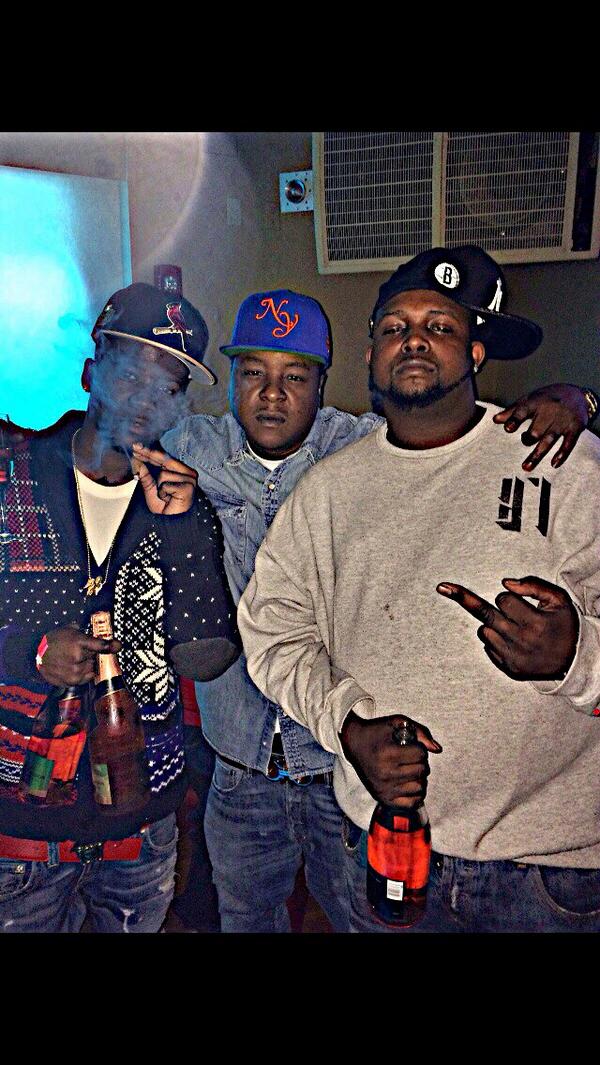 Fidel___Cashtro's tweet photo. #SuesOnSunday http://t.co/u8UoXACEt7