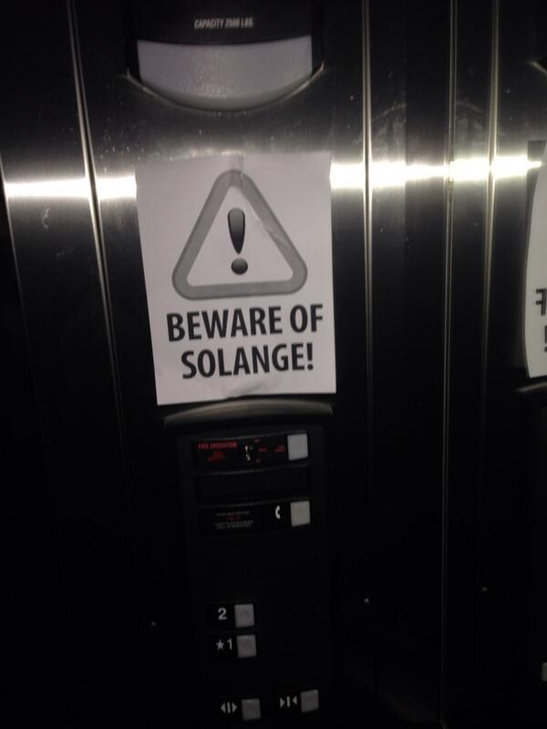 brendonvbb12's tweet image. Loved seeing this in a random Las Vegas elevator. Lol #98problems