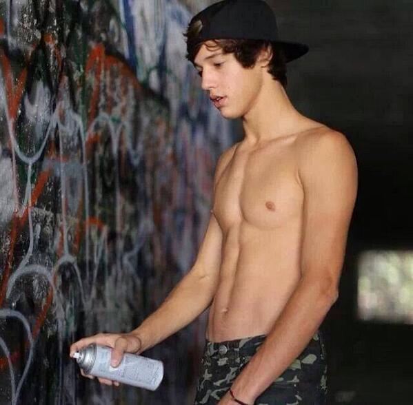 Fetus cam is WEWXZCS Hot