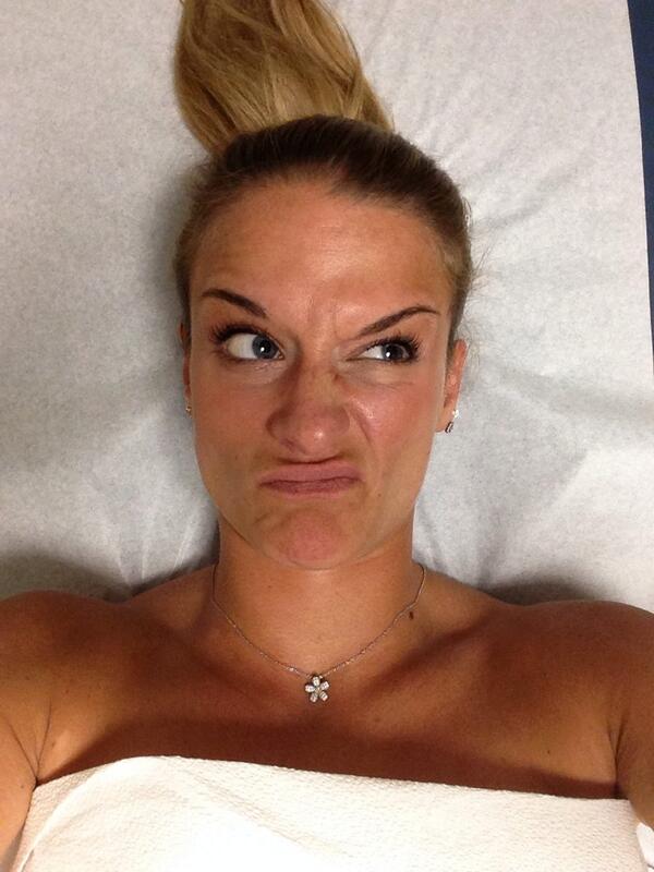 MorgenMN2276's tweet photo. #waitingatthedocs #getfeltup #checkthoseboobies! http://t.co/CAcJObRJDl