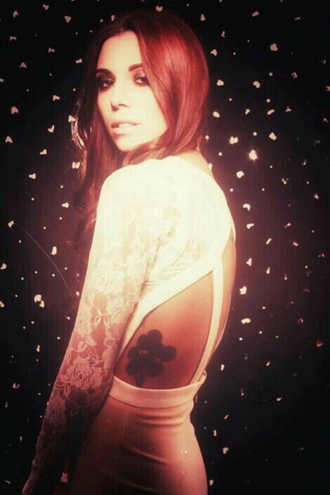 Humcn_'s tweet image. Rt new please here to make friends