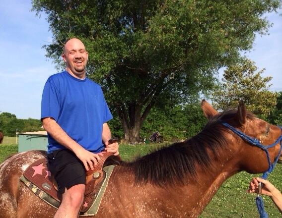 FastThoughts's tweet photo. Matt Dillion? Hardly just city boy @tfreeman63 trying the saddle. Never dull always fun! http://t.co/WJtqHequFe