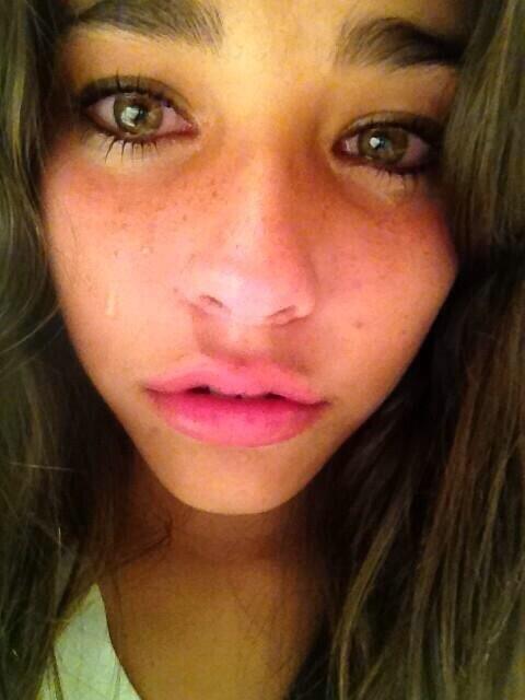 madisoninfinity's tweet image. this picture breaks my heart. I hate to see madison crying but it reminds everyone that she's human and has feelings