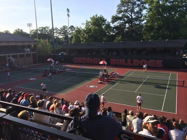 PrincePromo's tweet photo. Awesome tennis at the Mens NCAA semifinals. @NCAATennis2014 #NCAAMWT http://t.co/ZTtMMZ0oQm
