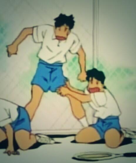 GeekyAndAwkward's tweet image. When you and your friend both see the same attractive person across the room...