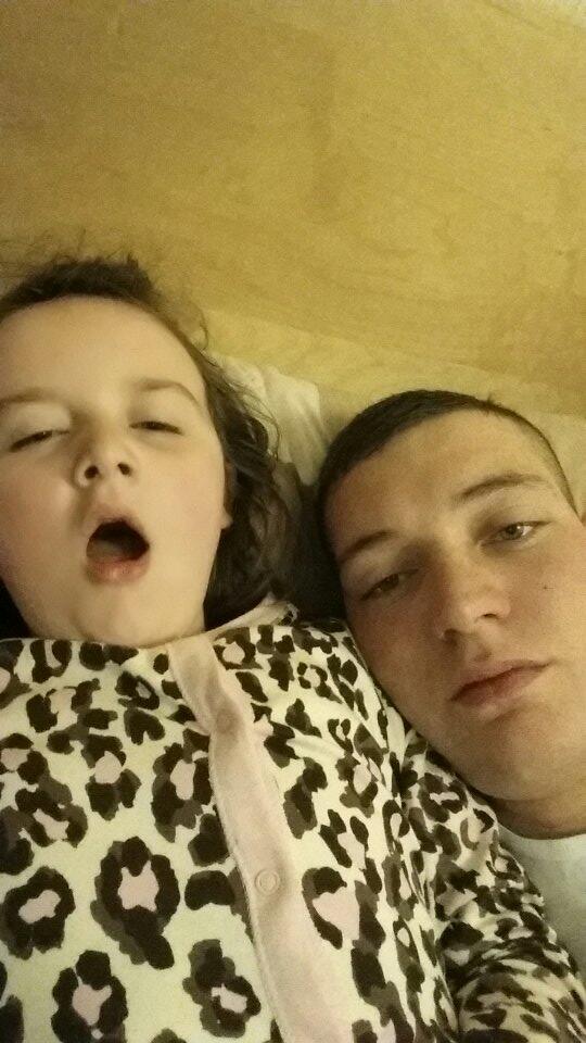 daniel_hough's tweet photo. @mrfarrelly got a very tired chloe this morning who's trying to blag a day off school hahaha #qualitynight http://t.co/MdTYUEqSEy