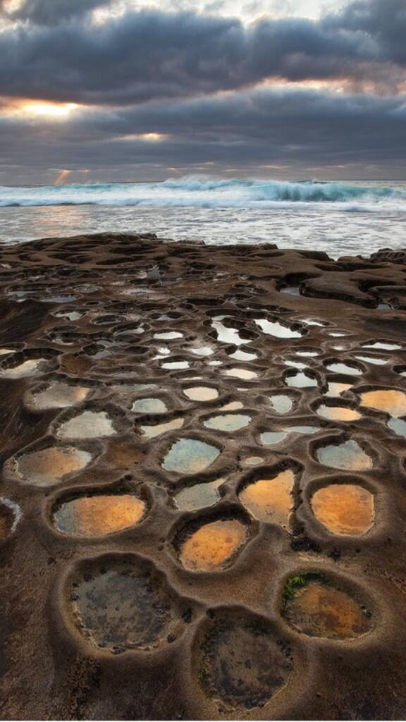 EarthPorn4U's tweet photo. Coastal Potholes #EarthPorn http://t.co/wHxzEhtoYX