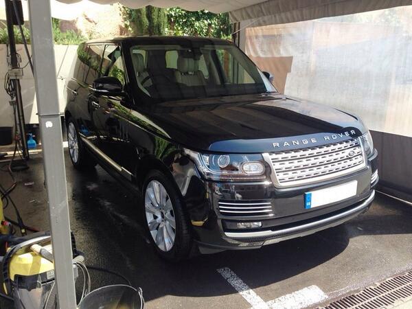 CleanCarPA's tweet image. Range rover