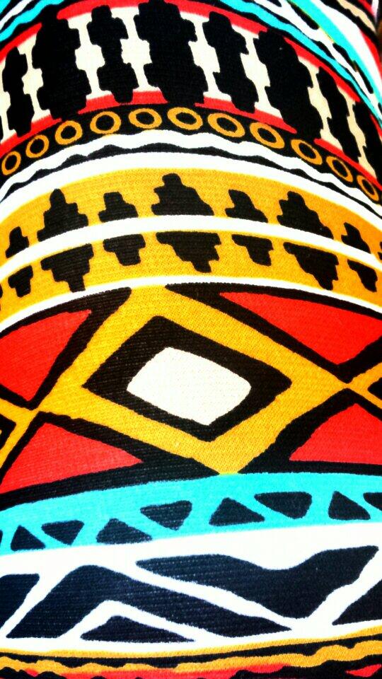 AlinaTDesigns's tweet image. #Differentseasons #Differentpatterns  #Fashionlife #Fashiondesign #Fashion