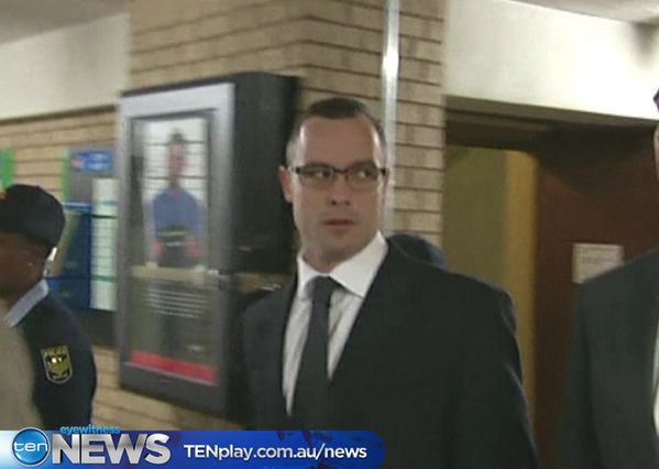 Ten Late News tweet media