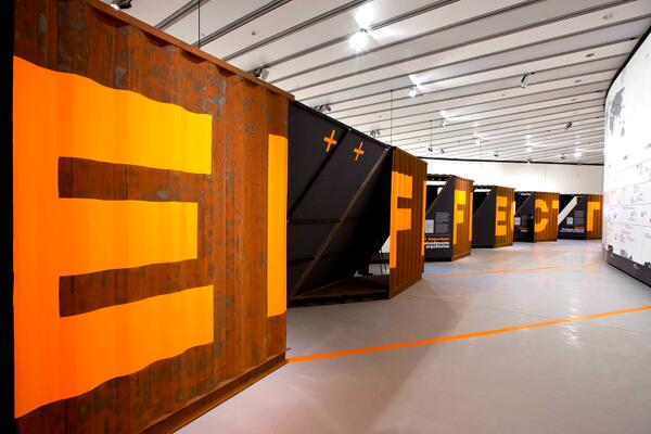 Museo_MAXXI's tweet image. Le storie degli architetti italiani emigranti: ultima settimana per visitare #ErasmusEffect &amp;gt;&amp;gt;bit.ly/erasmus-effect