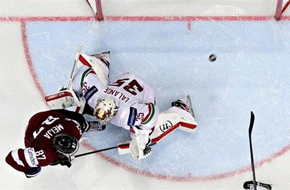 SportsTVNET's tweet photo. Portāls: Daugaviņa vārtu guvums neieskaitīts pamatoti http://t.co/XVrg1vRQaB http://t.co/dAK1urQsOE