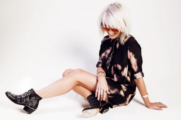 bruno_desmond's tweet image. “@zouksingapore: Another one for #ParallelVelvet:
@laura___jones // June 20
Save the date! http://t.co/0QCPdbD36e”