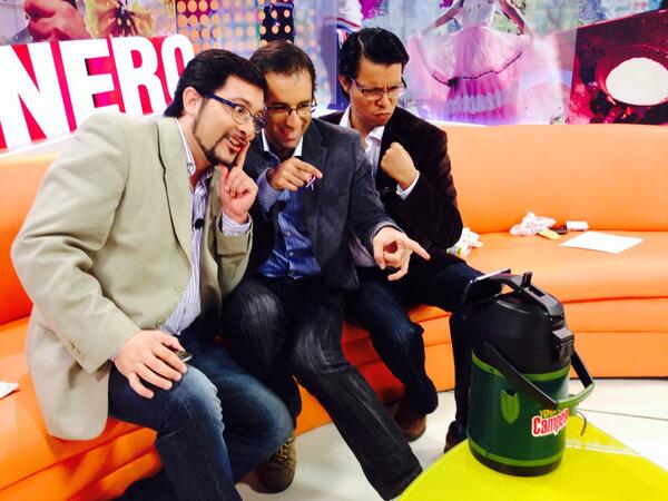 Ferreiromario1's tweet image. Los 3 chiflados están de vuelta?