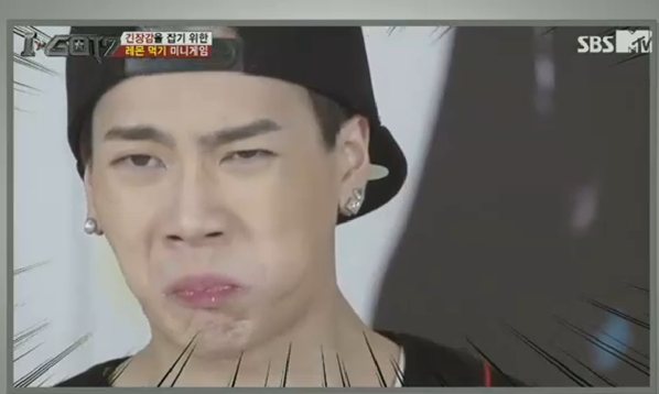 Résultat de recherche d'images pour "jackson got7 eat lemon"