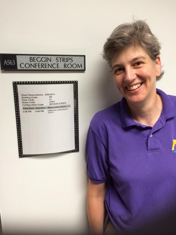 JenniferBlome's tweet photo. Robin Wood of the APA- thank you Purina, for feeding our shelter animals! #purinacares http://t.co/h8NgxgTVRQ