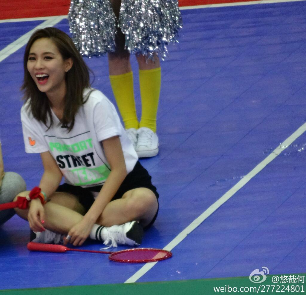 BoF0DzRIAAA0sn2.jpg:large