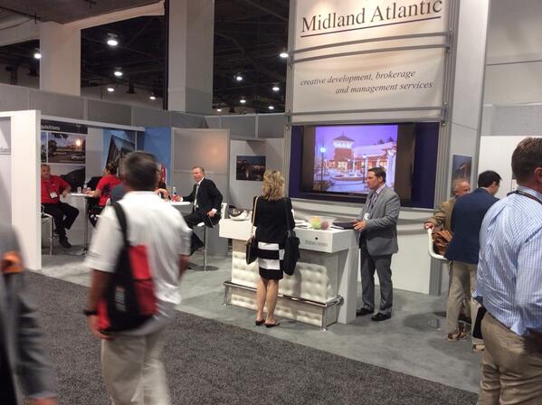 MidlandAtlantic's tweet photo. Gearing up for the final day @ICSC_RECon #RECon14 http://t.co/IxtinQ4n81