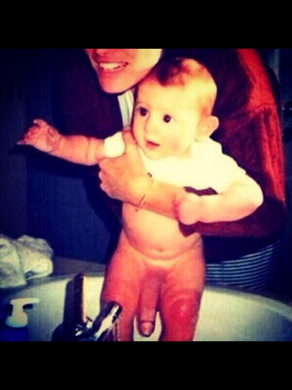 josh_dreiling's tweet photo. Me way back when. #tbt #thegooddays http://t.co/l54HDiwIIv