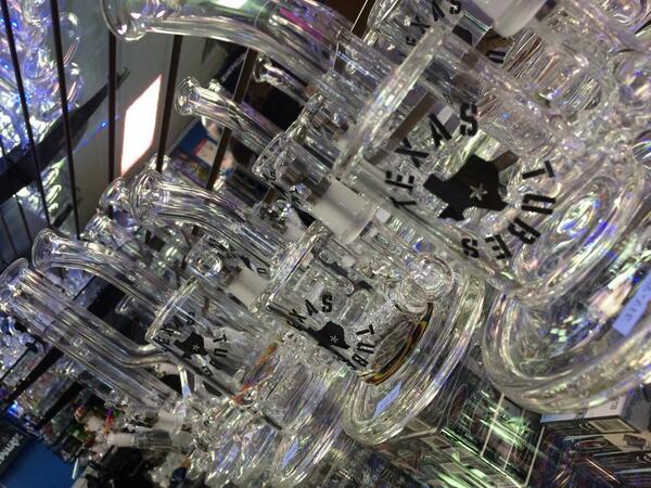 SmokersG's tweet photo. New Texas Tubes now in! http://t.co/P0EuRi3tIW