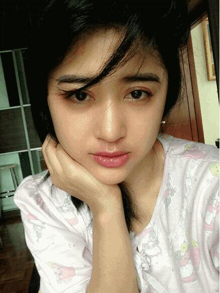 DewiPersikWorld's tweet photo. Malam @dewiperssik12 sudah larut malam, selamat beristirahat :) http://t.co/ZgzIPEdAbJ