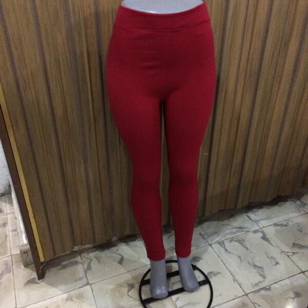 marperez89's tweet photo. Mallones a $100 c/u 16 colores http://t.co/brjec4dkEQ