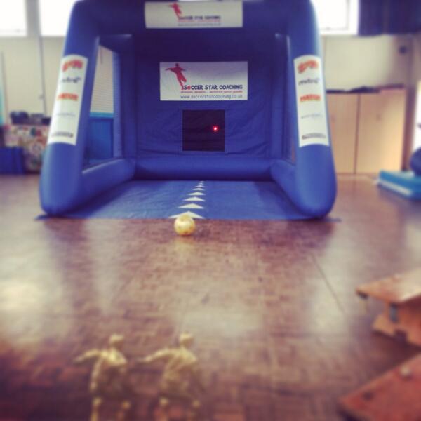 SStarChallenge's tweet photo. All ready for this afternoons classes! #Football #FreeFundraiser #ShotSpeed #HowFastCanYouKickIt?? http://t.co/bXc1J1fyg4