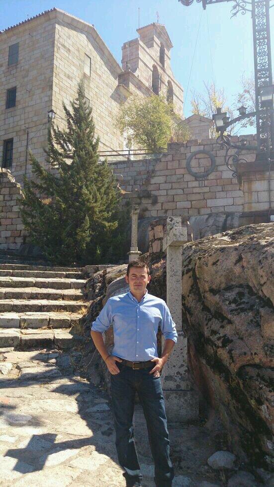 elisanchez680's tweet photo. Como hecho de menos a mi @CaballoTriana http://t.co/BwX1jnDLLZ