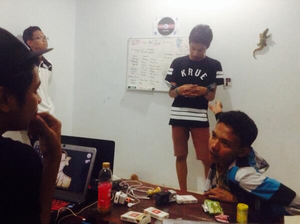 rapat konsep dengan homedust😉