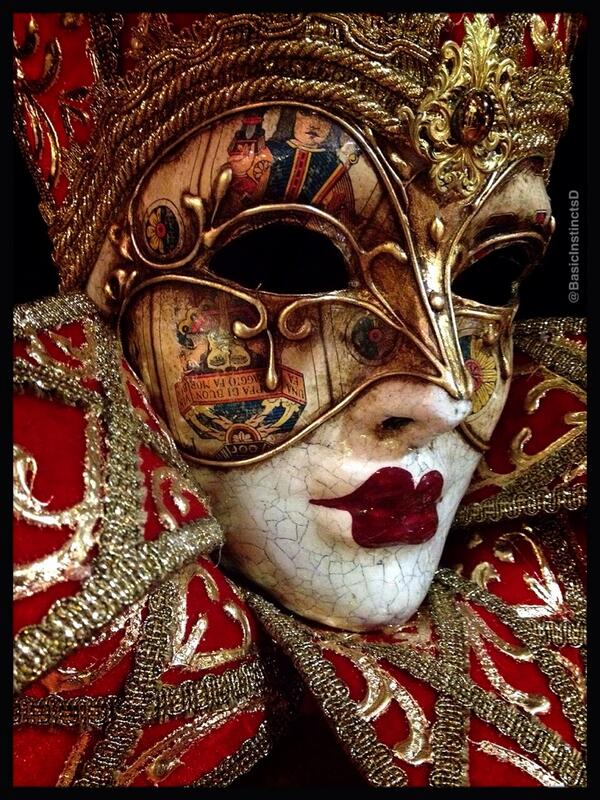 Basic Instincts tweet media