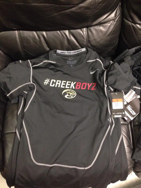 CreekFootball1's tweet image. Official #CreekBoyz apparel has arrived for the summer! #Nike #ProCombat #WhoDoItLikeUs #Nobody