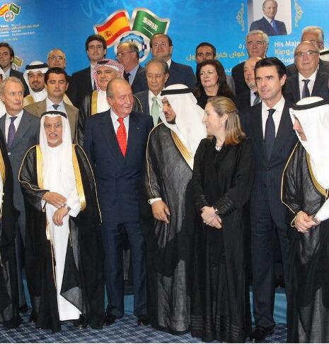 getinsa's tweet photo. El presidente de GETINSA, participa en el viaje oficial de su S.M. el Rey a Arabia Saudí. http://t.co/mSQ18Nfz1H http://t.co/rAx4i2hsEd