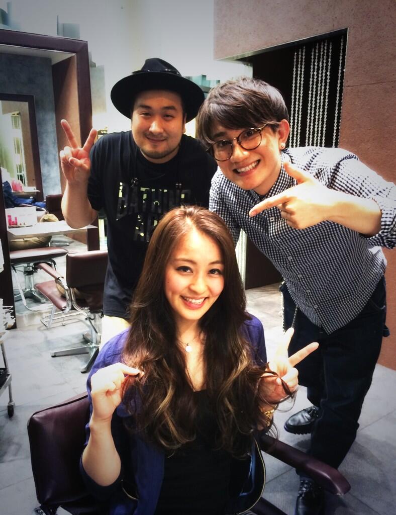 田中理恵 Tanakarie いつも 私の髪の毛のカラーやケアーは ほだかさん O 今回もお気に入り こんだけ 長く伸ばせてるのも お陰です Http T Co Fvugovnidj