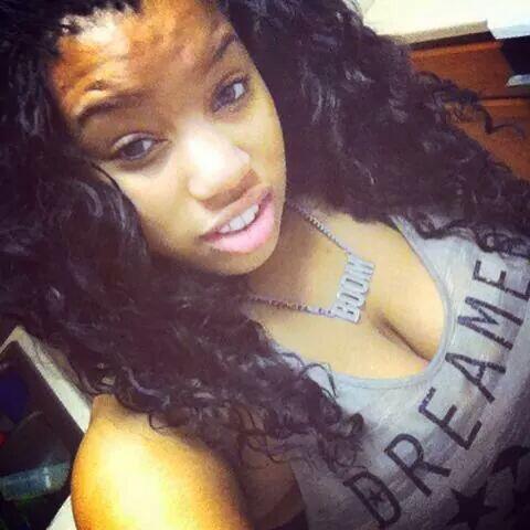 Bxtch_imRedd's tweet photo. Mee chilling http://t.co/14t6LiRlo2