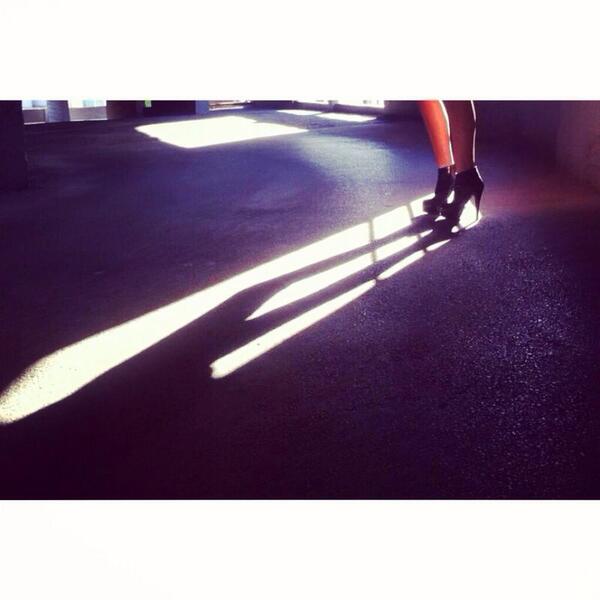 Klip geliyor !!! Klipten <a href="/mrbuluttt/">Murat Bulut</a> <a href="/ilkyazozel/">ilkyaz özel</a> <a href="/mertsiliv/">mert siliv</a> <a href="/hasankuyucu/">hasan</a>