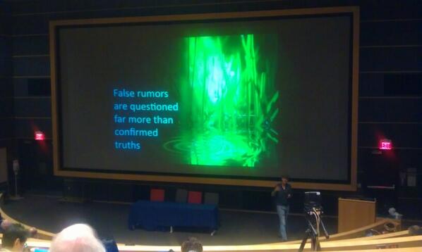 mimran15's tweet image. TweetCred is being presented by Patrick Meier at #iscram2014 @PatrickMeier @ChaToX