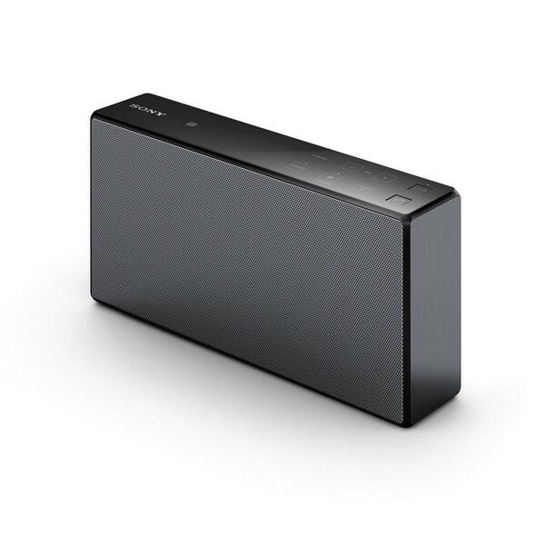 Ottotecnologia's tweet photo. Esta es una bocina, un cargador para el cel y un speakerphone. #sonypr modelo SRS X5 http://t.co/KxAkqKUde4