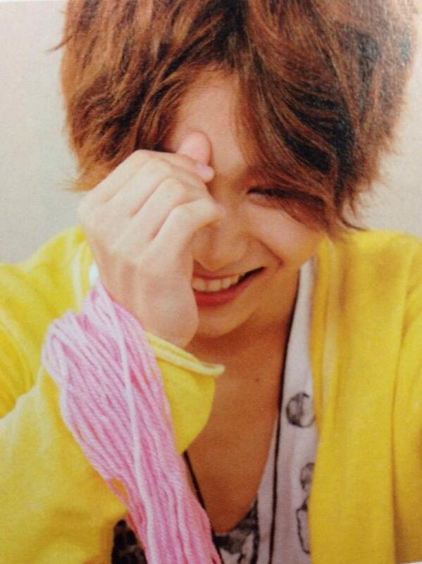 jump_aiing10's tweet photo. ふにゃ顔は神＼(^o^)／
あなたたちほんとに成人男性ですかww http://t.co/5HLRsvW3lF