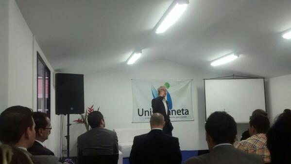 pope_c's tweet photo. @UNISABANETA  Procesos y Tendencia del Constitucionalismo Latinoamericano http://t.co/KyuhIybK6w
