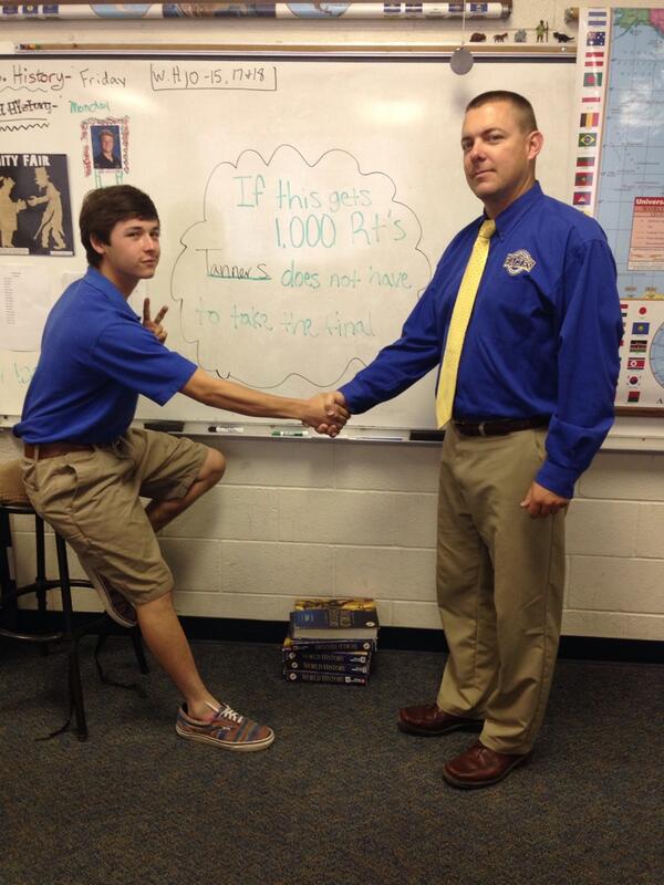 tshray's tweet photo. C'mon guys. Help me😩❤️🙌🙏 http://t.co/WPHkRiAwkO
