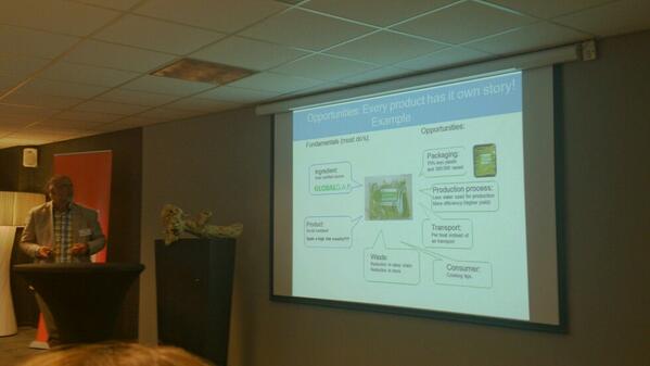 iccotweet's tweet image. Leon Mol van #ahold over samenwerking met #ngo bij #talksthatmatter voor duurzame producten