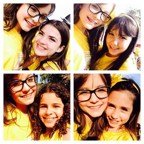 larinatica_13's tweet photo. 4 EM 1 MUITO LINDA!! http://t.co/1op2KhrbcE