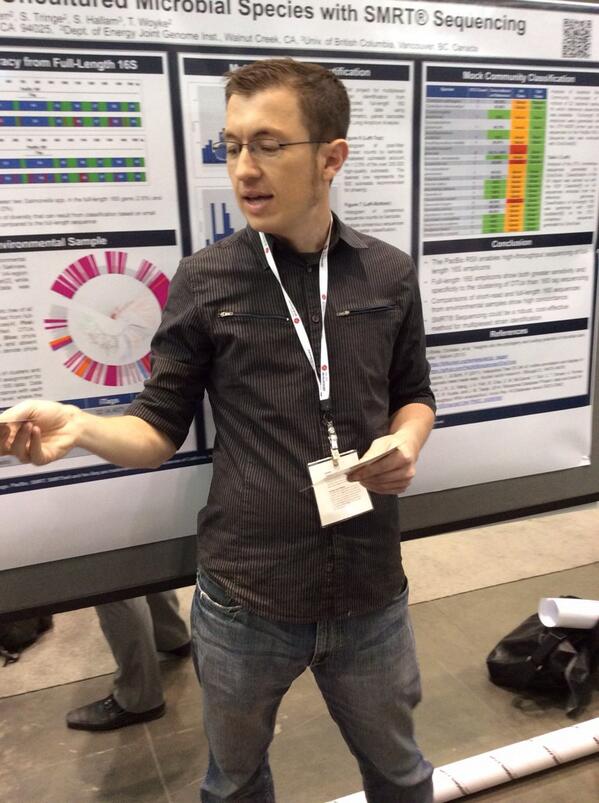 jbadomics's tweet image. .@BioInfoBrett plugging @PacBio&apos;s most interesting microbe genome sequencing contest pacb.com/smrtgrant/ #asm2014